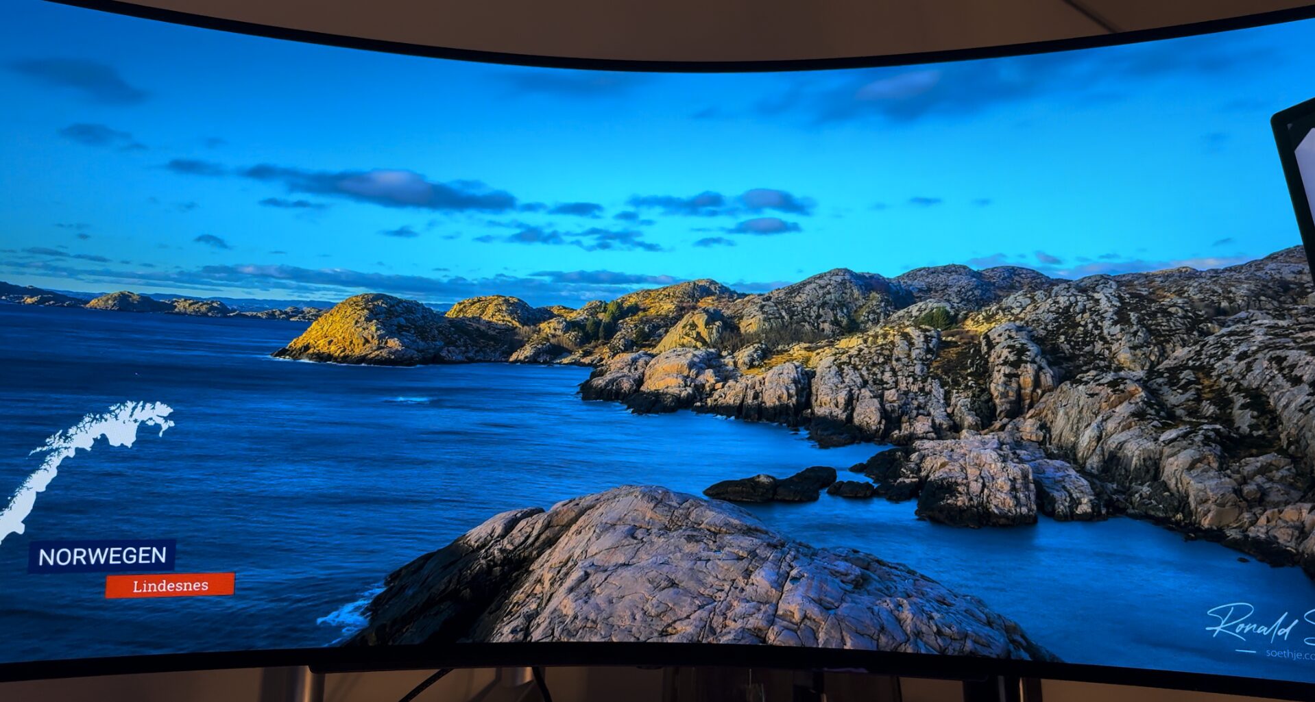 LG ゲーミング モニター UltraGear OLED 45GS96QB-Bを買ったので